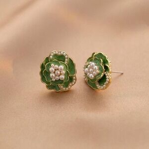Enamel Camellia Green Flower Earrings For Women imitation Pearl New